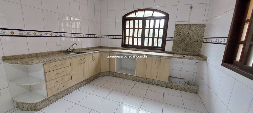 Casa aluguel Jardim Lúcia - Referência 2189