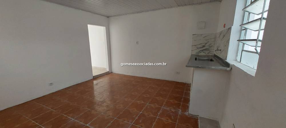 Casa aluguel Jardim Cláudia - Referência 2086-C2