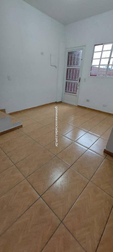 Casa para alugar na Rua José OrsiEducandario - r999-casa-educandario--sao-paulo-162647-1.jpg